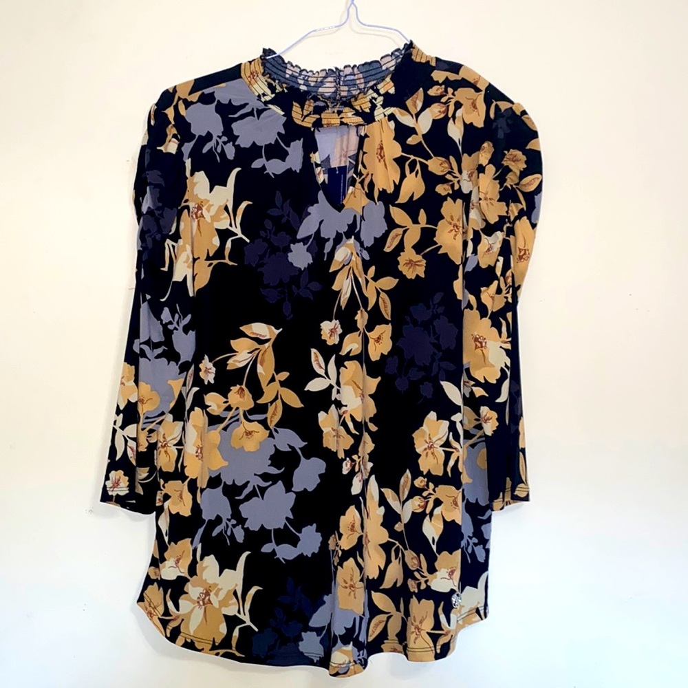 Adrienne Vittadini Floral blue black and cream Womens blouse